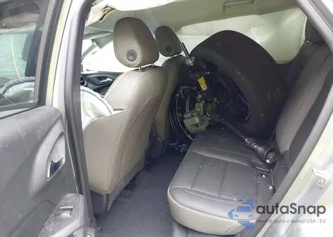 2025 Chevrolet Trax Fwd Activ z USA, uszkodzony, nr VIN KL77LKEPXSC161932